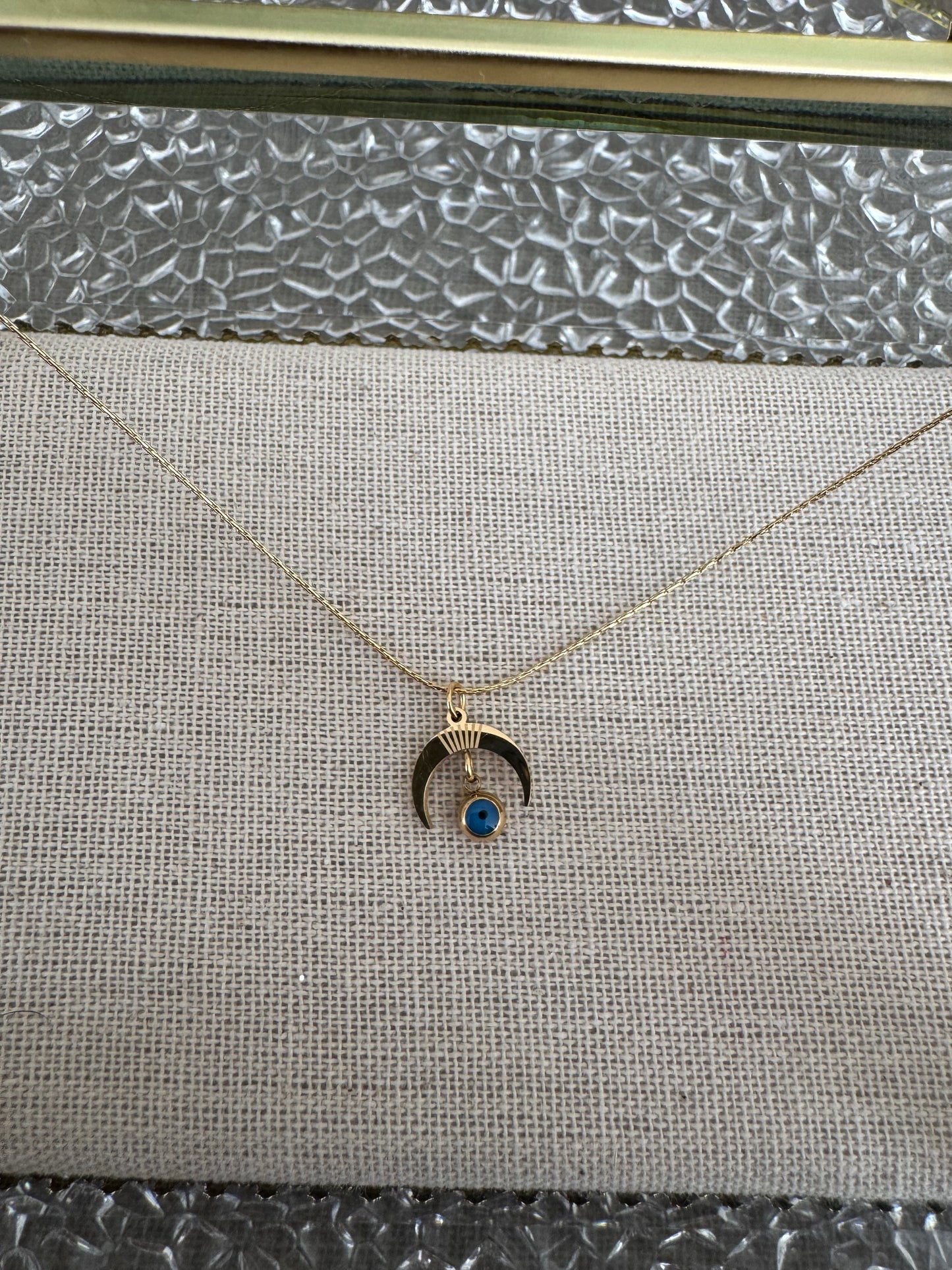 Moon Ojito Necklace