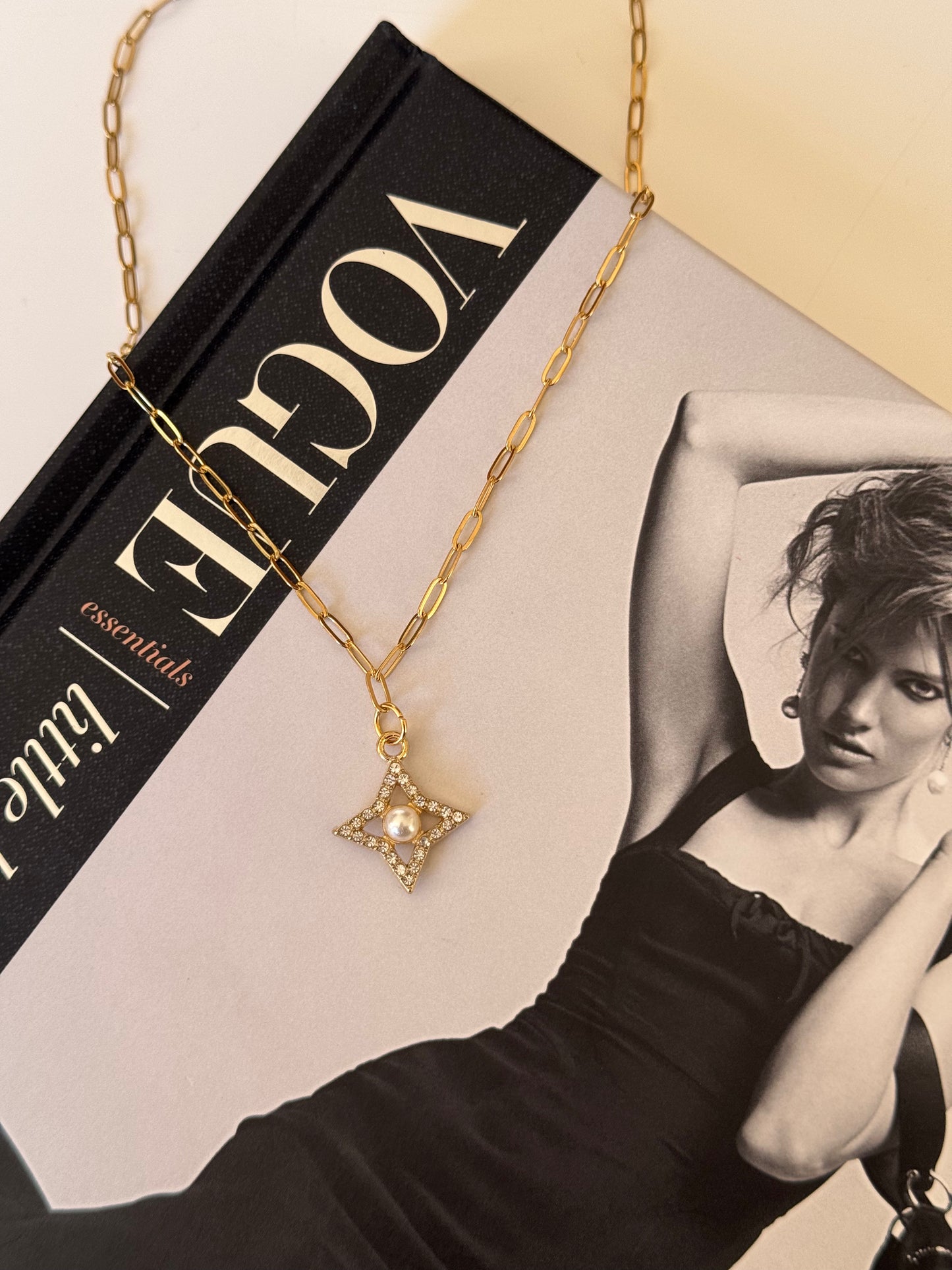 Lux Fleur Necklace